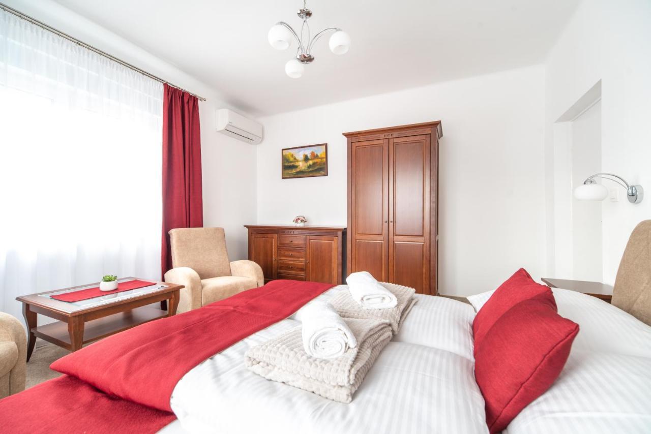 Topaz Apartmanhazak Кестхей Экстерьер фото