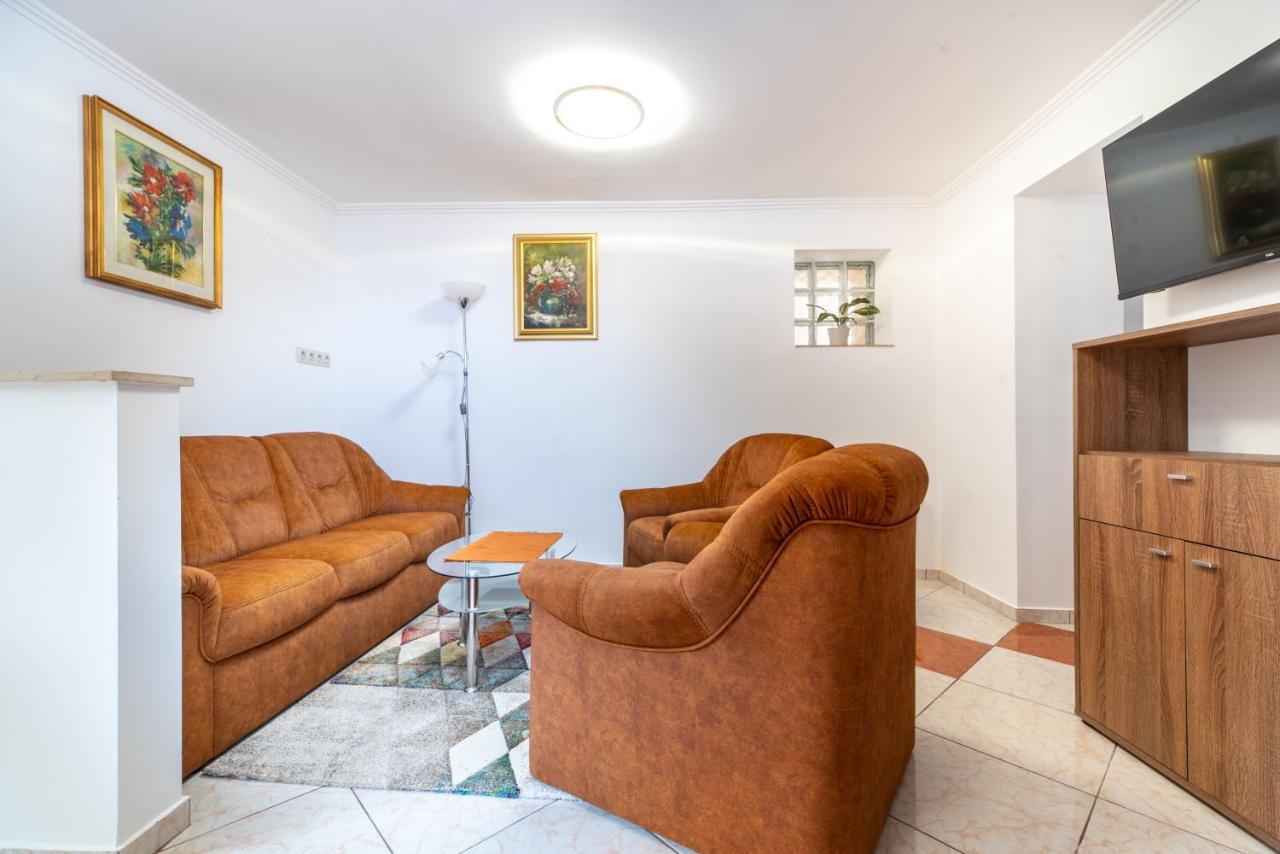 Topaz Apartmanhazak Кестхей Экстерьер фото